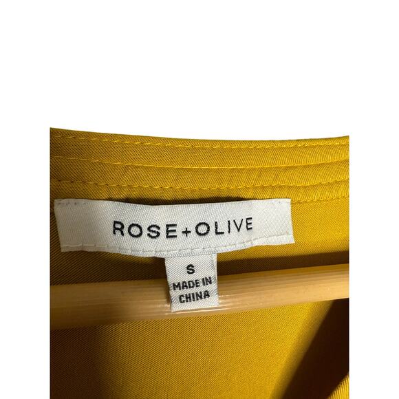 Rose + Olive mustard color v neck top with rolled sleeve Size small - Picture 2 of 5